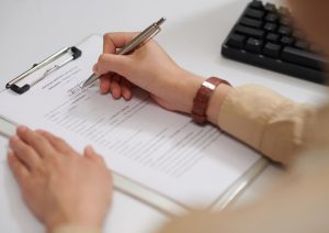 Yrityssalaisuudet, NDA-sopimukset ja salassapito – neuvottelu ja juristin neuvonta